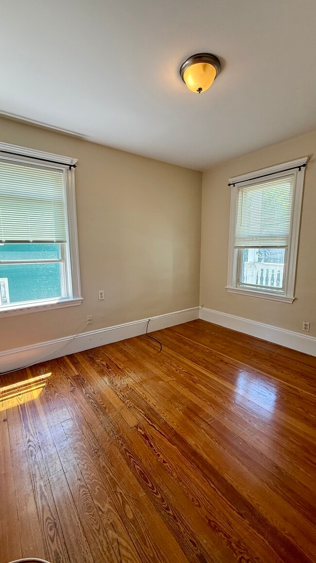 86 Conwell Ave Unit 2