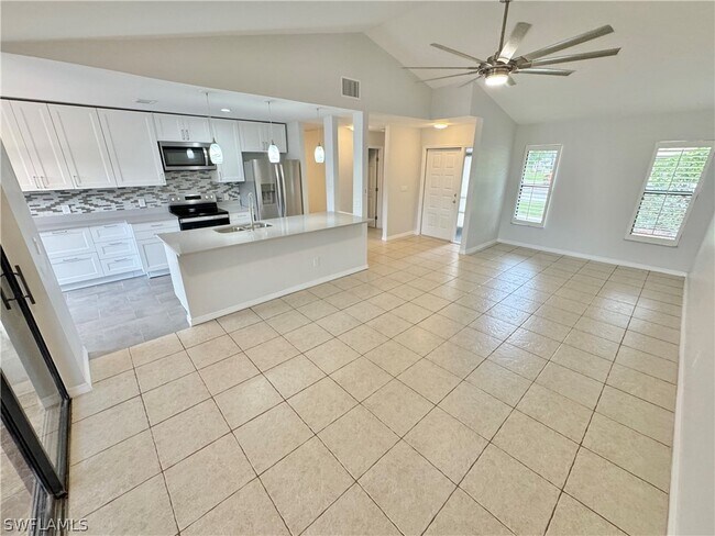 Photo - 13132 Hampshire Ct