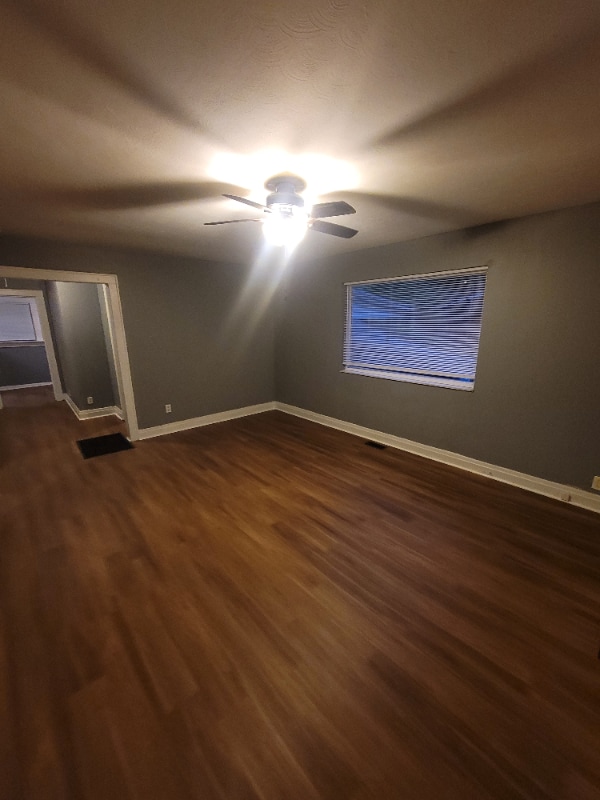 Photo - 1068 Willow Dr