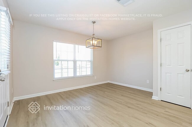 Photo - 308 Sarava Ln