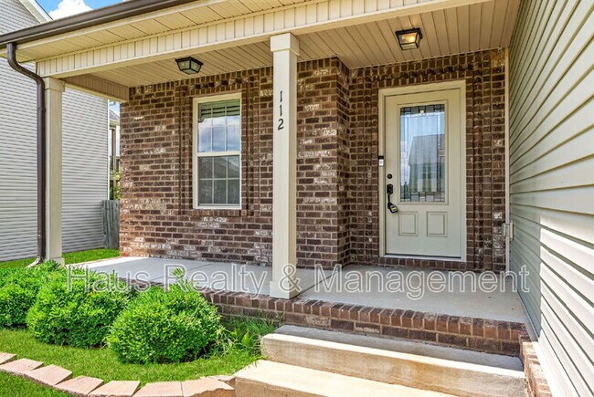 Photo - 112 Sycamore Hill Dr House