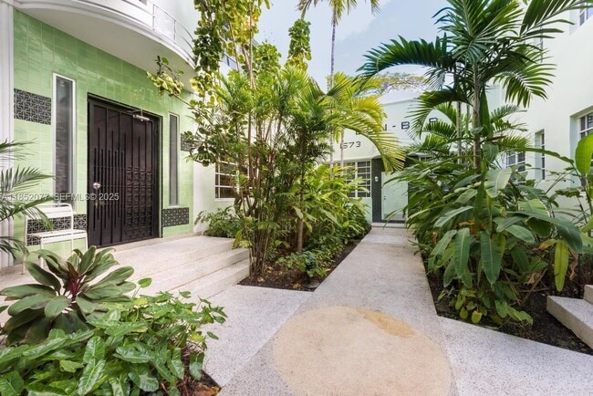 Photo - 1573 Pennsylvania Ave Unit 5N