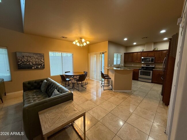 Photo - 1120 S Ash Ave