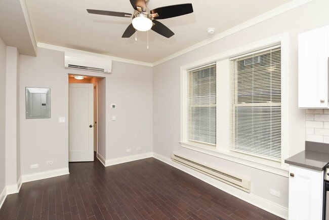 Photo - 640 W Wrightwood Ave Unidad 012