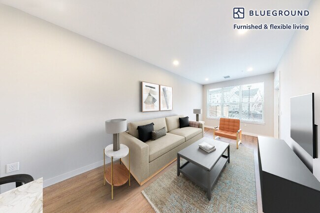 Photo - 155 Lenox St Unidad SI FL2-ID5910A