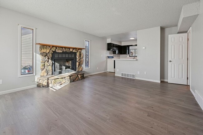 Photo - BG - GA6420 Unit #6420