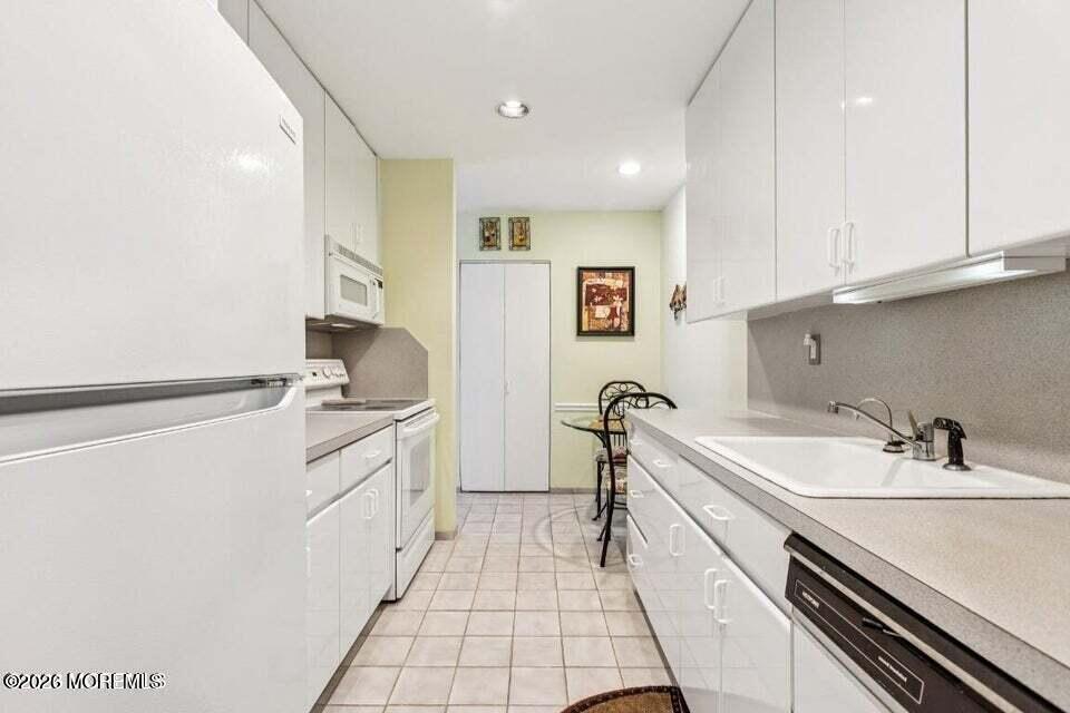 Photo - 162 Cross Slope Ct