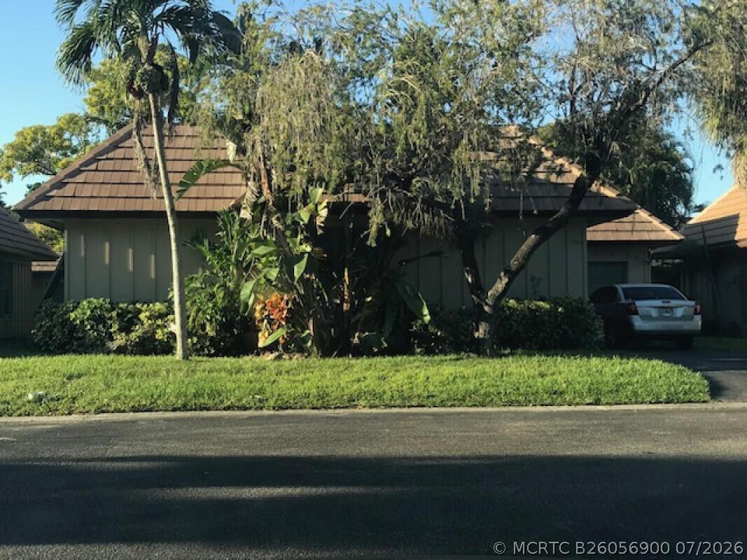 Photo - 1950 Coquina Way