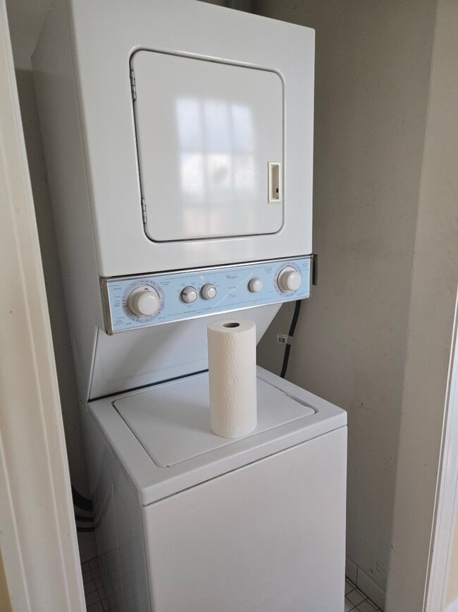 Photo - 385 Palisade Ave Unit 2nd floor