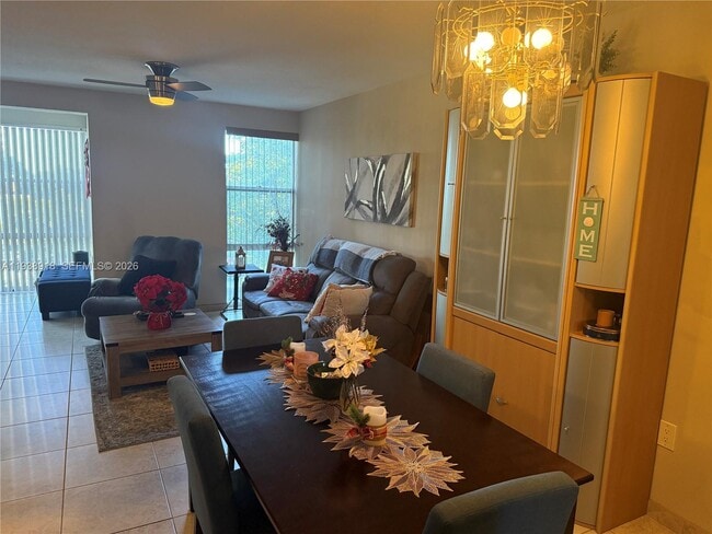 Photo - 17620 Atlantic Blvd Unit 518