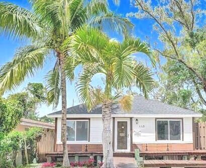 Building Photo - 115 NE 6th St