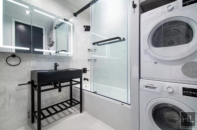 Photo - STANTON ST. Unit S4