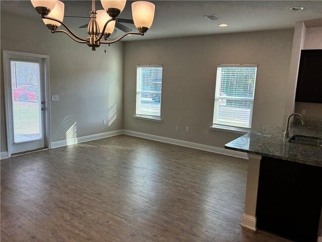 Photo - 6720 Spaniel Dr