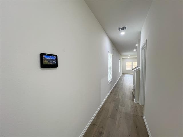 Photo - 900 Trough St