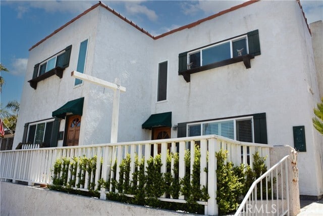Building Photo - 322 19th St Rental