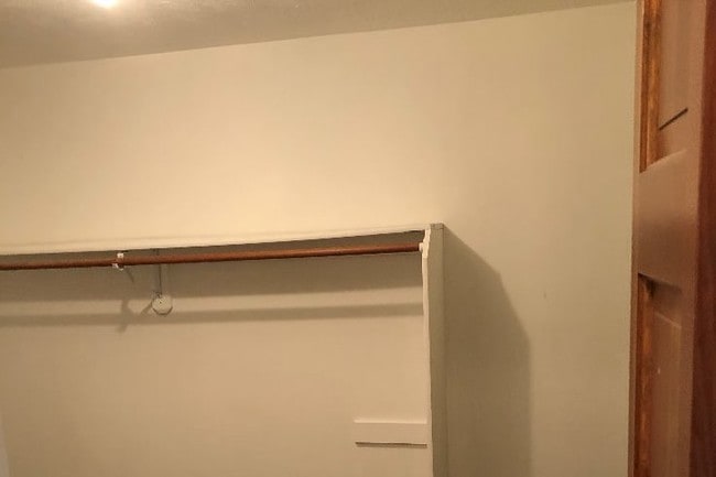 Masterbedroom walk-in closet - 13305 Discovery Dr Unit 1