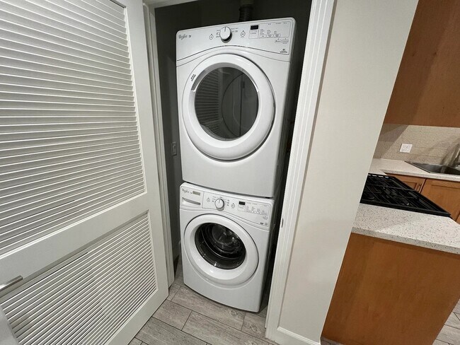 Photo - 7228 Amigo Ave