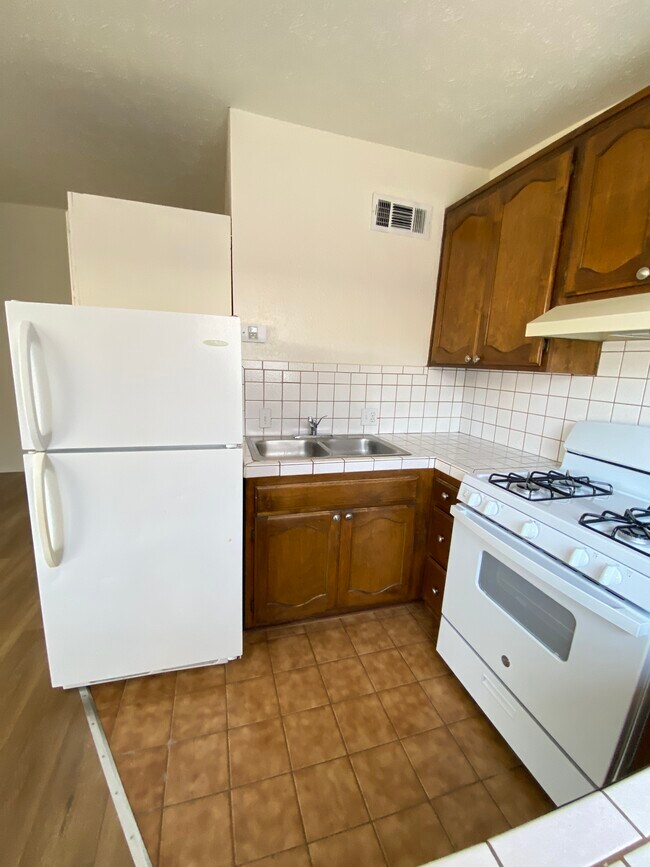 Photo - 14833 Friar St Unit H