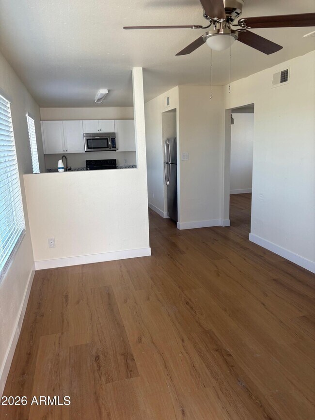 7160 N 53rd Ave Unit 4