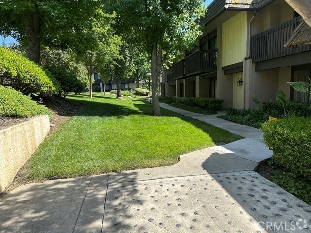Building Photo - 714 Briarwood Ln Rental