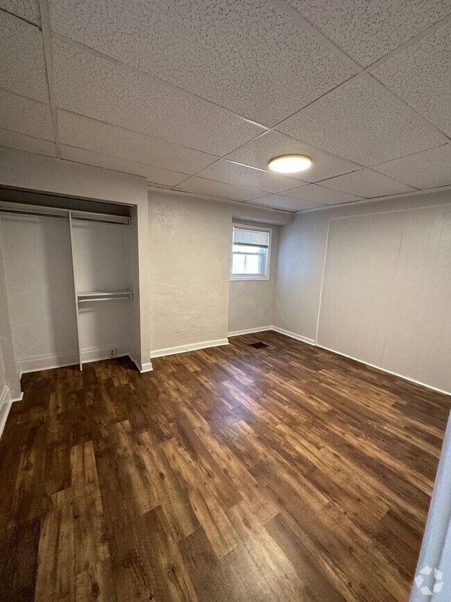 Building Photo - 319 Birmingham Ave Unit 319 Birmingham Ave #2 Rental