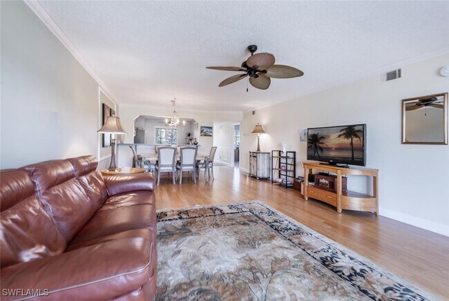 Photo - 4564 Andover Way Unidad 103D