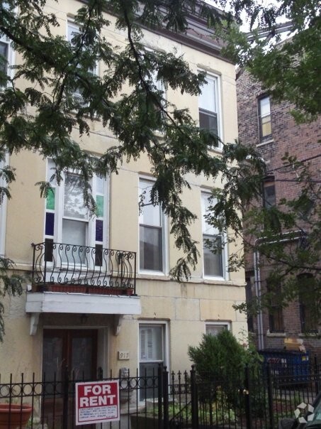Building Photo - 917 S Loomis St Unit 2 Rental