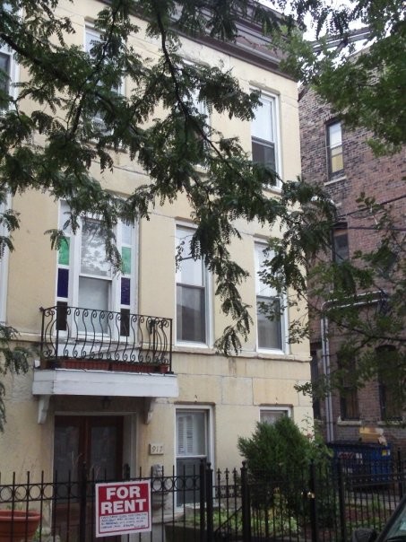 Exterior - 917 S Loomis St Apartments Unit 2