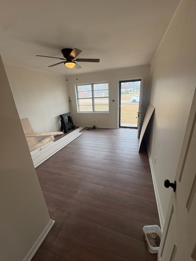 Photo - 216 E Clayton St