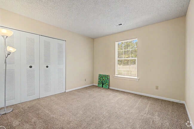 Deluxe 2BR, 1BA - 815SF - Primary Bedroom