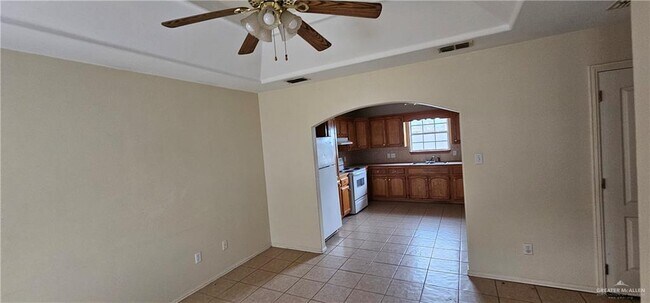 Photo - 10 W Faith Hill St Unit 2