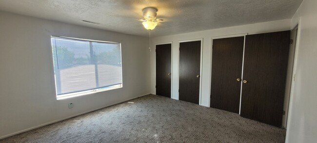Photo - SINGLE FAMILY HOUSING -  2 bed/1 bath just off of University Parkway in Orem Unit 2