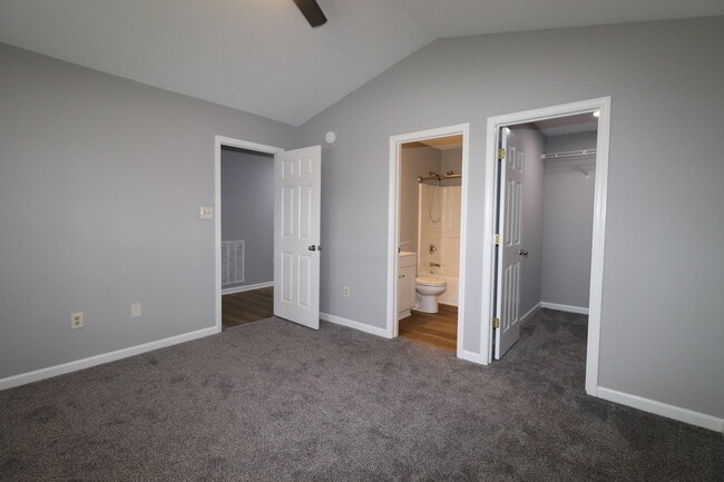 Photo - 125 Christopher Dr