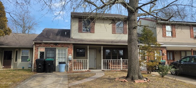 Spacious 3 Bedroom 2.5 Bath Townhome for RENT - Spacious 3 Bedroom 2.5 Bath Townhome for RENT
