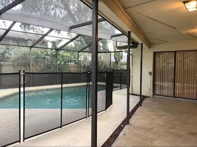 Photo - 1228 Lornewood Dr
