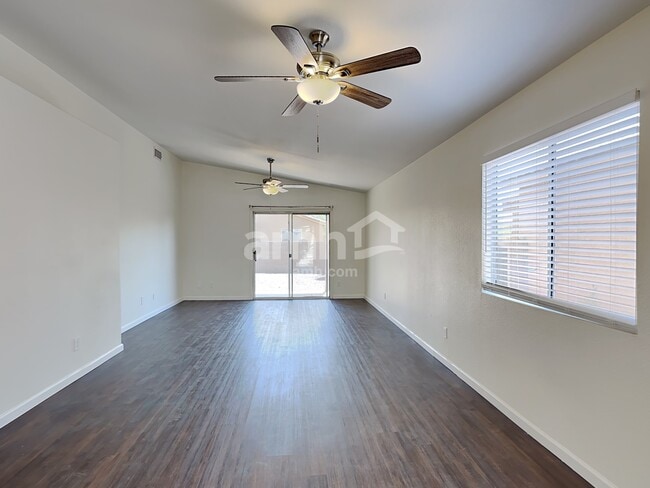 Photo - 2185 W Frostwood Ln