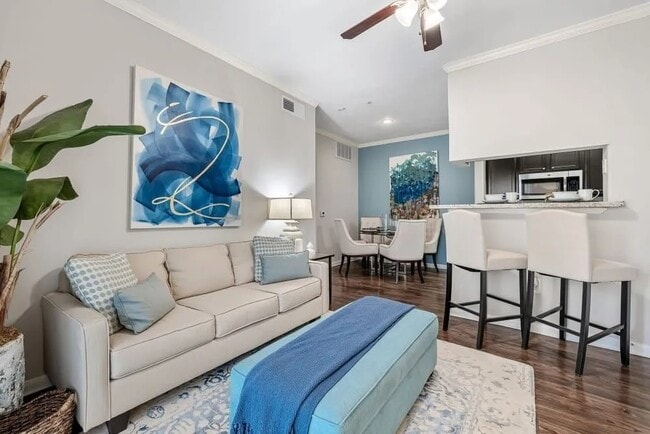 Photo - Pet-Friendly Comfort with Savings! Unit MOWR