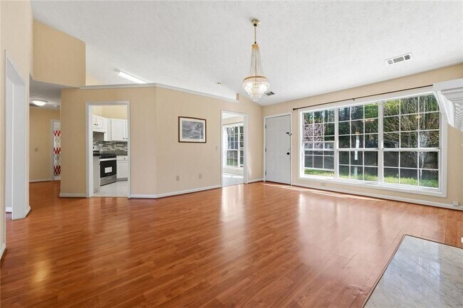 Photo - 2600 Avalon Pl