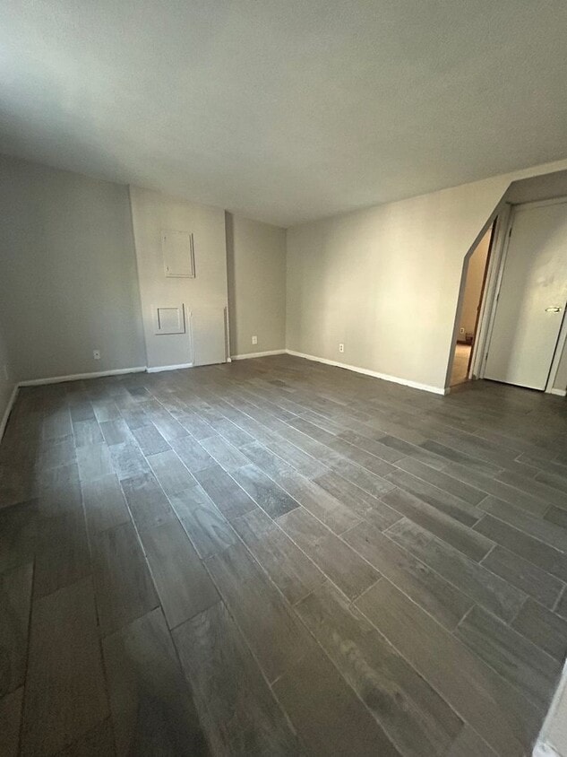 Photo - 4640 Izard Street