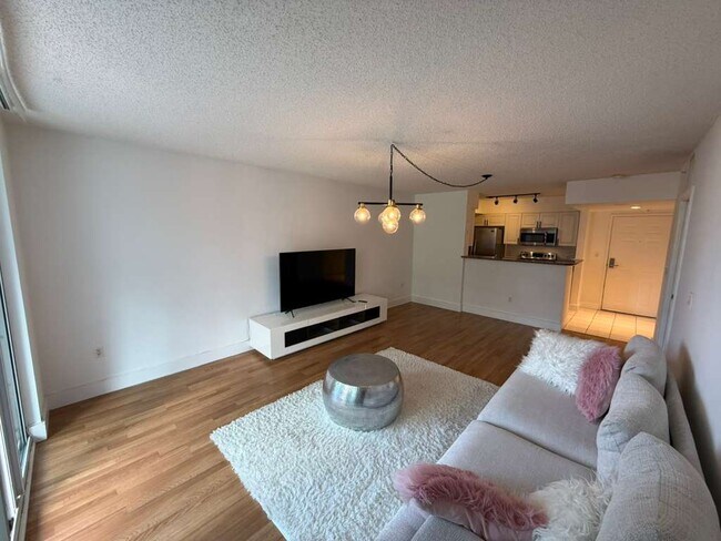Photo - 1155 Brickell Bay Dr Unit 606