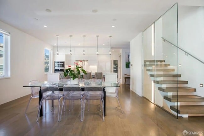 Photo - 209 Grattan St