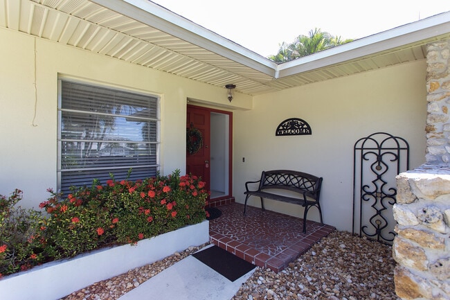 Photo - 1037 Dolphin Dr