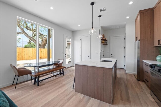 Photo - 506 Krebs Ln Unidad 2