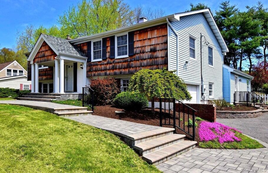 Photo - 23 Malvern Ln