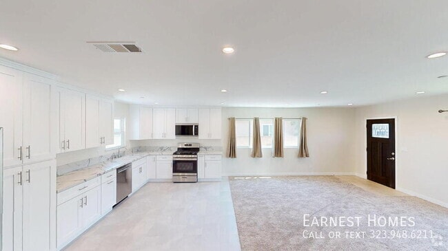 Building Photo - 8228 Laurelgrove Ave Rental
