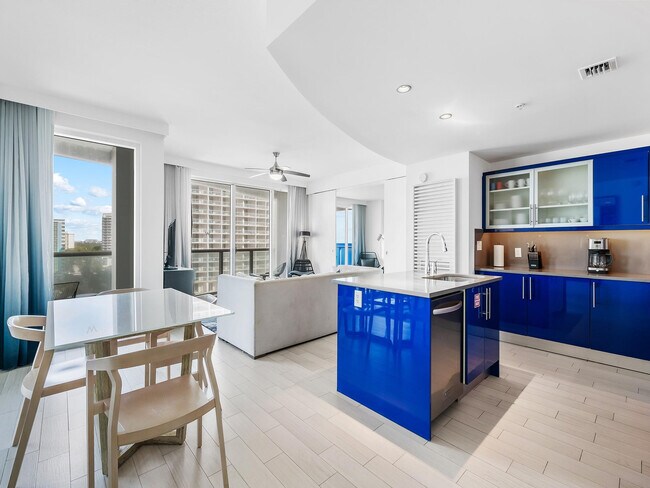 Photo - 3101 Bayshore Dr Unit 1