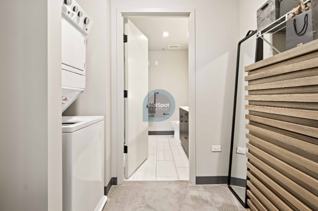 Photo - 190 N Ada St