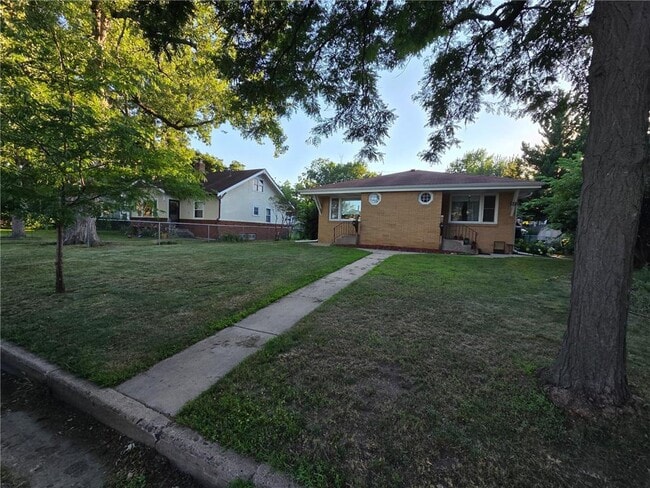 Photo - 4229 Unity Ave N