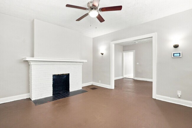 Photo - 130 S Highland Ave Unit 132