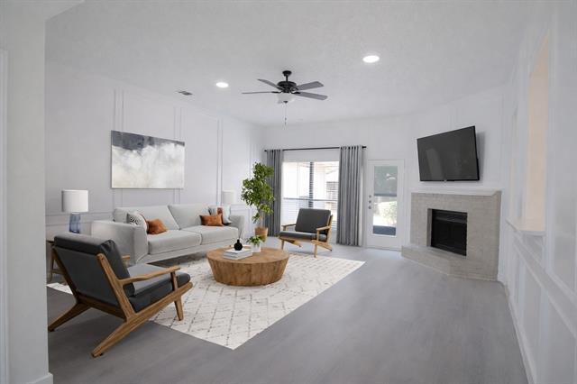 Photo - 2035 Lansdown Dr